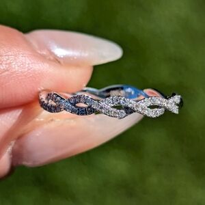 14k White Gold Open Diamond Twist Wedding Engagement Ring